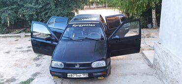 Volkswagen: Volkswagen Golf: 1992 г., 1.8 л, Механика, Бензин, Хэтчбэк