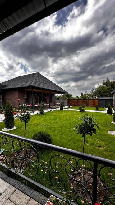 Продажа домов: Дача, 250 м², 3 комнаты, Агентство недвижимости, Дизайнерский ремонт