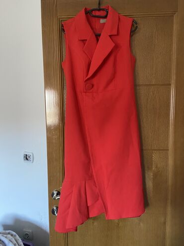 haljinice za plazu: L (EU 40), bоја - Crvena, Večernji, maturski, Top (bez rukava)