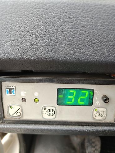 велтмейстер авто: Mercedes-Benz Спринтер: 2000 г., Фургон — 4