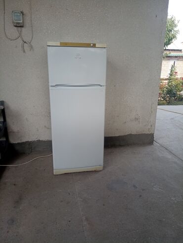 wifi принтер: Муздаткыч Indesit, Эки камералуу