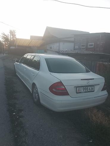 лимузина: Mercedes-Benz E‑Class (W211) лимузин, белый. - Длиннобазная версия с — 3