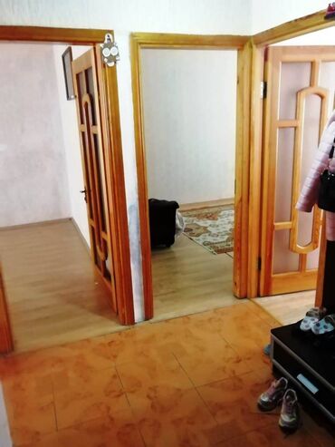 Köhnə tikili: Bakı, 9-cu mikrorayon, 4 otaqlı, Köhnə tikili, 110 kv. m — 15