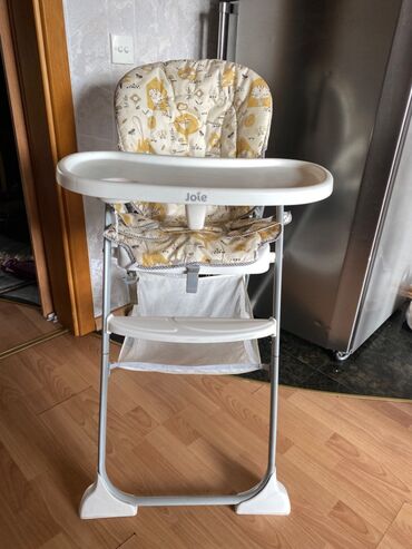 Yemək masaları, oturacaqları: Baby high chair / qidalanma oturacağı satilir