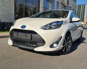 Toyota: Toyota Prius: 2018 г., 1.5 л, Вариатор, Гибрид, Хэтчбэк