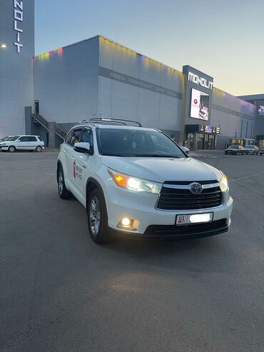 Toyota: Toyota Highlander: 2014 г., 3.5 л, Вариатор, Гибрид, Внедорожник