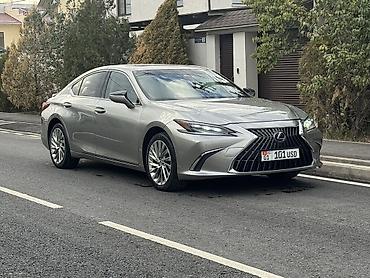 mersedes vario: Lexus ES: 2021 г., 2.5 л, Вариатор, Гибрид, Седан — 1