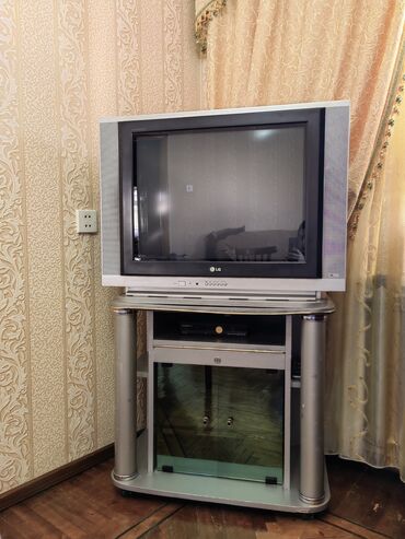 diaqanal: İşlənmiş Televizor LG 70" Ünvandan götürmə