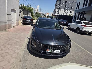 cha: Changan Qiyuan Q05: 2021 г., Седан — 5