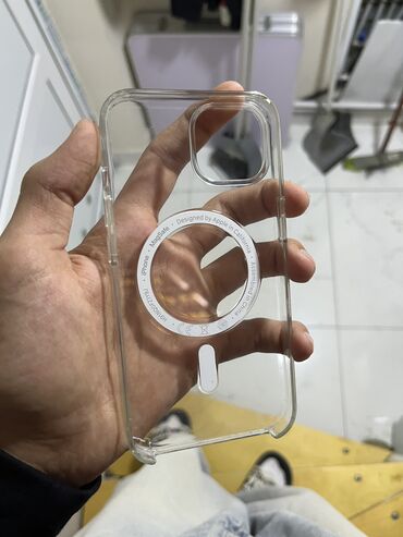 iphone 6 plus ikinci el: Iphone 13 e uygun orginal magsafe satilir. 140 a alinib pul lazim
