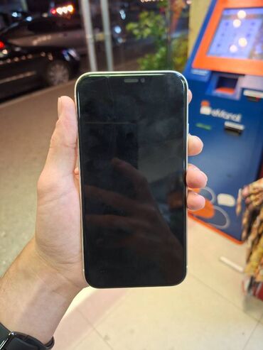 Apple iPhone: IPhone 11, 128 GB, Ağ — 6