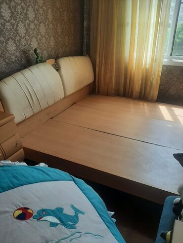 Asılqanlar: ❇️Taxt termo tumbucka satilir yaxwi veziyyetdedir.problemi yoxdur