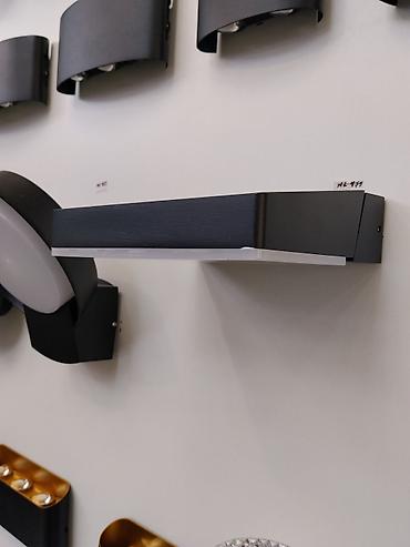 smart light: Настенный светильник (бра) в современном минималистичном стиле. - — 1