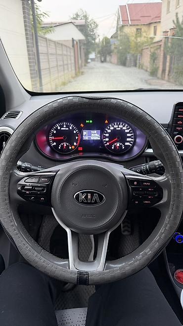 мини гурзавик: Kia Morning: 2017 г., 1 л, Автомат, Бензин, Хэтчбэк — 5