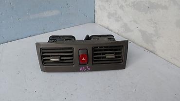 sephia: Дефлектор воздуховода Nissan 2004 г., Б/у, Оригинал, Япония — 2