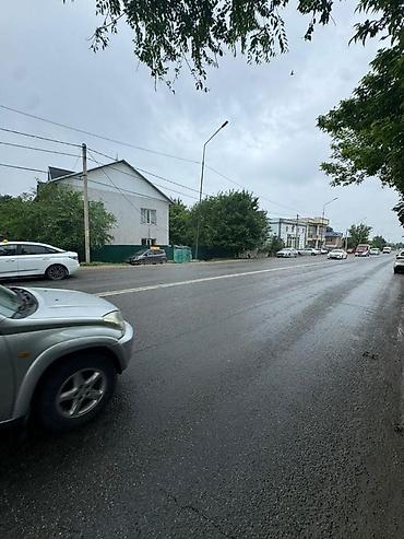o2 development: 📍Аламединский рынок . ✅Продается Дом с участком 🟢Участок:4Сотых 🔹По — 2