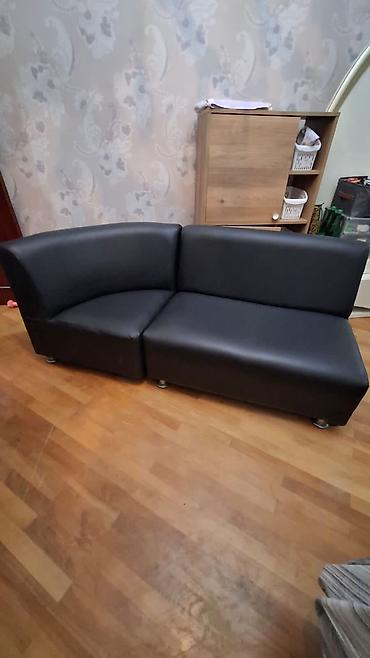 Künc divan, İşlənmiş, Bazasız, Dəri, Çatdırılma yoxdur lalafo.az -da Künc divan, İşlənmiş, Bazasız, Dəri, Çatdırılma yoxdur