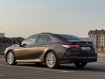 Toyota: Toyota Camry: 2018 г., 2.5 л, Вариатор, Гибрид, Седан — 4