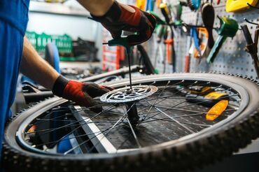 велосипеды ремонт: Вело ремонт Мастер с выездом Доведём велосипед до ума! Низкие цены