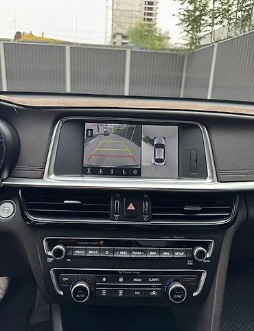 Kia K5: 2018 г., Седан