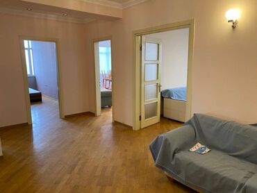 Uzunmüddətli kirayə mənzillər: Qara Qarayevdə metroya 5 dəgigəlik məsafədə Bolmartın yanıda 13 — 14