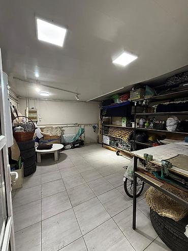 Продажа коттеджей и домов: Продаётся 4-комнатный дом с хорошим ремонтом Район — 8