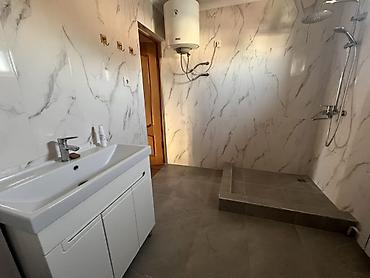 Продажа коттеджей и домов: 5 комнат, 132 м², 4 соток, Бишкек, Рухий Мурас ж/м Собственник — 21
