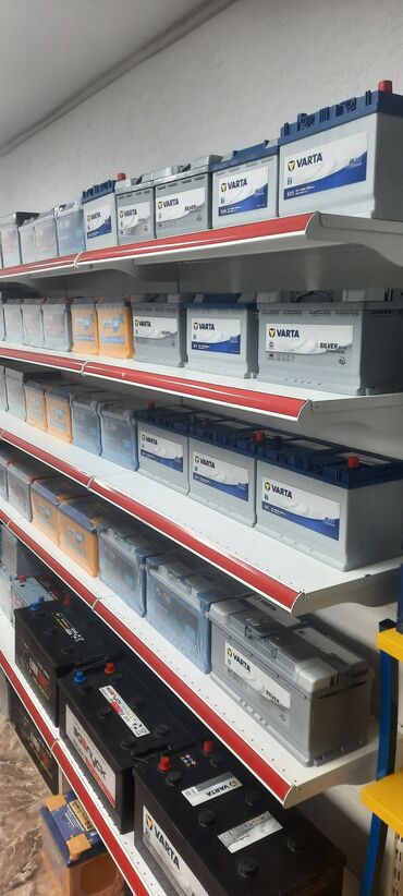 Аккумуляторы: Аккумулятор 100 и более Ач, Новый, Германия — 2