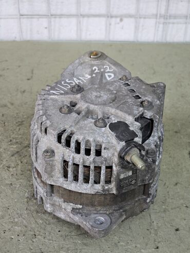 Генераторы: Генератор Nissan 2003 г., Б/у, Оригинал, Германия — 12