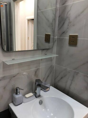 Uzunmüddətli kirayə mənzillər: Azadliq metrosunun yaxınlığında kristal abseronda 16 mertebeli binanın — 2