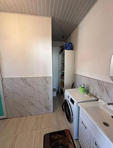 Продажа коттеджей и домов: Срочно! Продаю жилой дом. Жилой массив Ак-Ордо 3, улица Эр-Табылды — 11