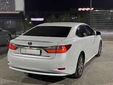 byd leopard 3 2026: Lexus ES: 2017 г., 2.5 л, Автомат, Гибрид, Седан — 5