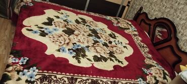 tek neferlik kravatlar: İkinəfərlik çarpayı