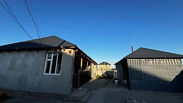 Продажа домов: 4 комнаты, 4 м², Бишкек, Кожомкул стадион — 2