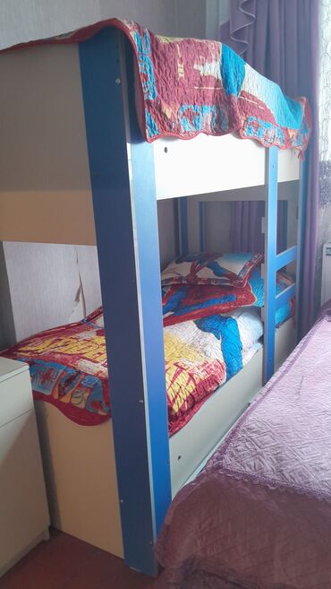 işlenmiş matras: Oğlan və qız üçün, Çarpayı, Matras ilə, Siyirməsiz, Laminat