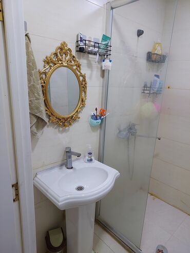 Yeni tikili: Studiya, Yeni tikili, 42 kv. m — 3