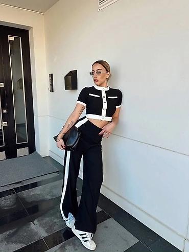 pull and bear torbice: Dvoslojni ženski komplet – crop kardigan top i široke pantalone - — 1