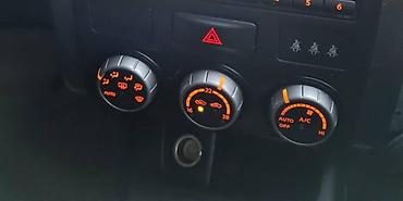 KOMANDA VENTILACIJE ZA NISSAN X-TRAIL OD 2007. DO 2012. GOD