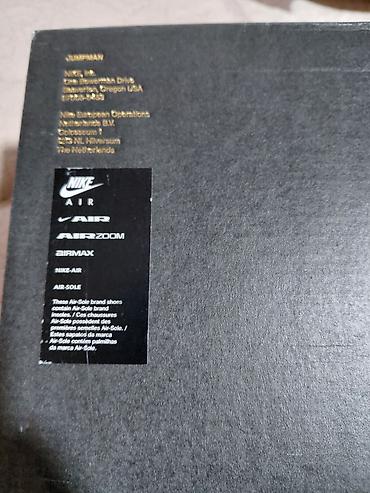 kickers obuca u beogradu: Nike Air Jordan 1 Mid – bež/siva/bela - Model: Air Jordan 1 Mid — 4