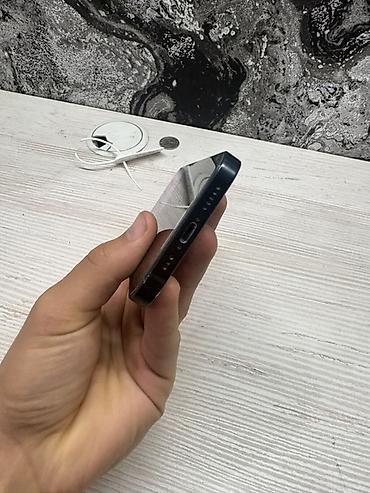 Apple iPhone: IPhone 13, Б/у, 128 ГБ, Midnight, Зарядное устройство, Защитное стекло, Чехол, 75 % — 3