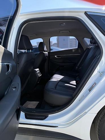 Hyundai: Hyundai Sonata: 2019 г., 2 л, Газ — 16