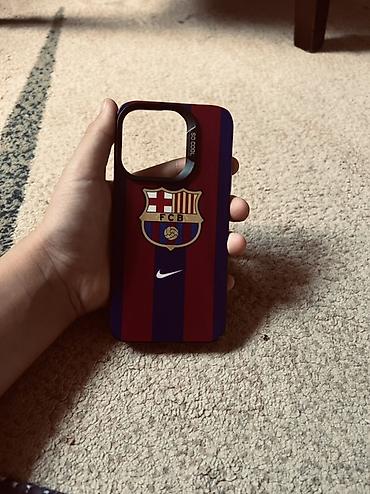 чехлы бу: Чехол для 15 про с футбольной символикой FCB (Барселона) — 3