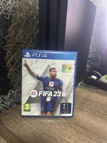 oyun puntu: Salam Fifa 23 Ps 4 diskidir. Cızığı yoxdur. Real alıcıya endirim