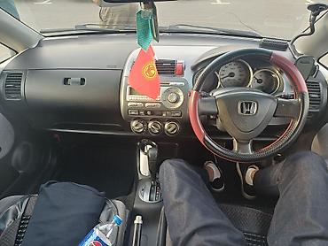 Honda: Honda Fit: 2002 г., 1.3 л, Автомат, Бензин, Хэтчбэк — 4