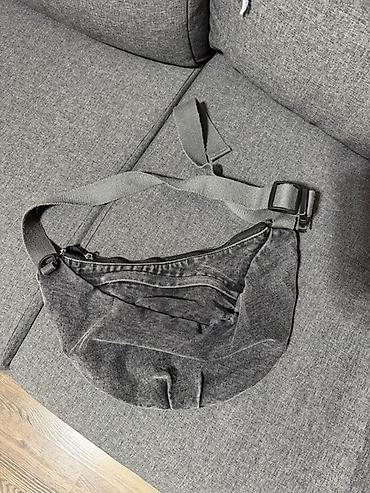 Uniseks çiyin/çarpaz çanta – tünd boz rəng - Material: qalın toxumalı lalafo.az -da Uniseks çiyin/çarpaz çanta – tünd boz rəng - Material: qalın toxumalı