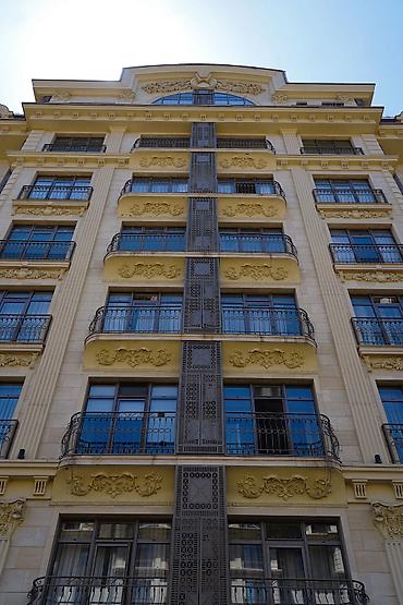Продажа квартир: 2 комнаты, 62 м², Элитка, 5 этаж — 19