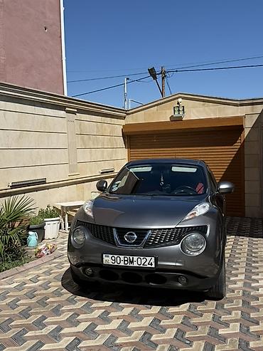 logan 2013: Nissan Juke: 1.6 l | 2013 il Krossover — 1