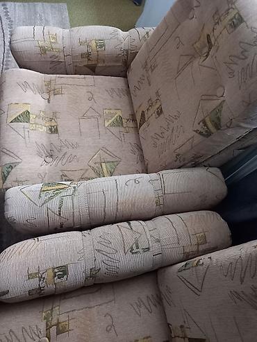 полки токмок: Продаю мягкий гарнитур " Надежда" : диван + 2 кресла в одном стиле — 4