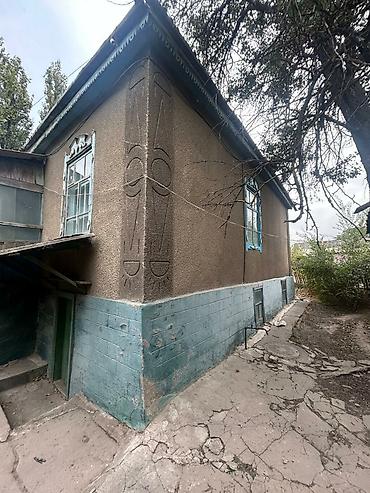 Үйлөрдү сатуу: 5 бөлмө, 80 м², 7 соток, Кара-Балта, Менчик ээси — 3