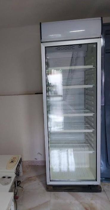 Soyuducu avadanlığı: 379₼ vitrin soyuducu əla vəziyyətdə
Muşfiqabad
Zeyno♥️ — 1